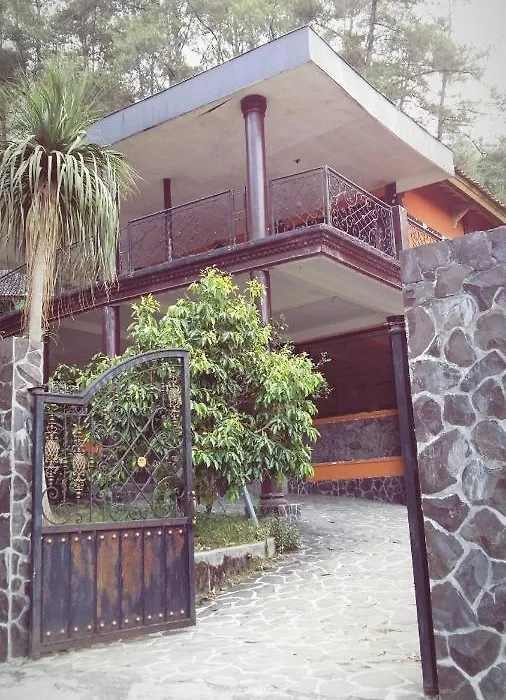 Villa Kalendra Batu-Malang-1